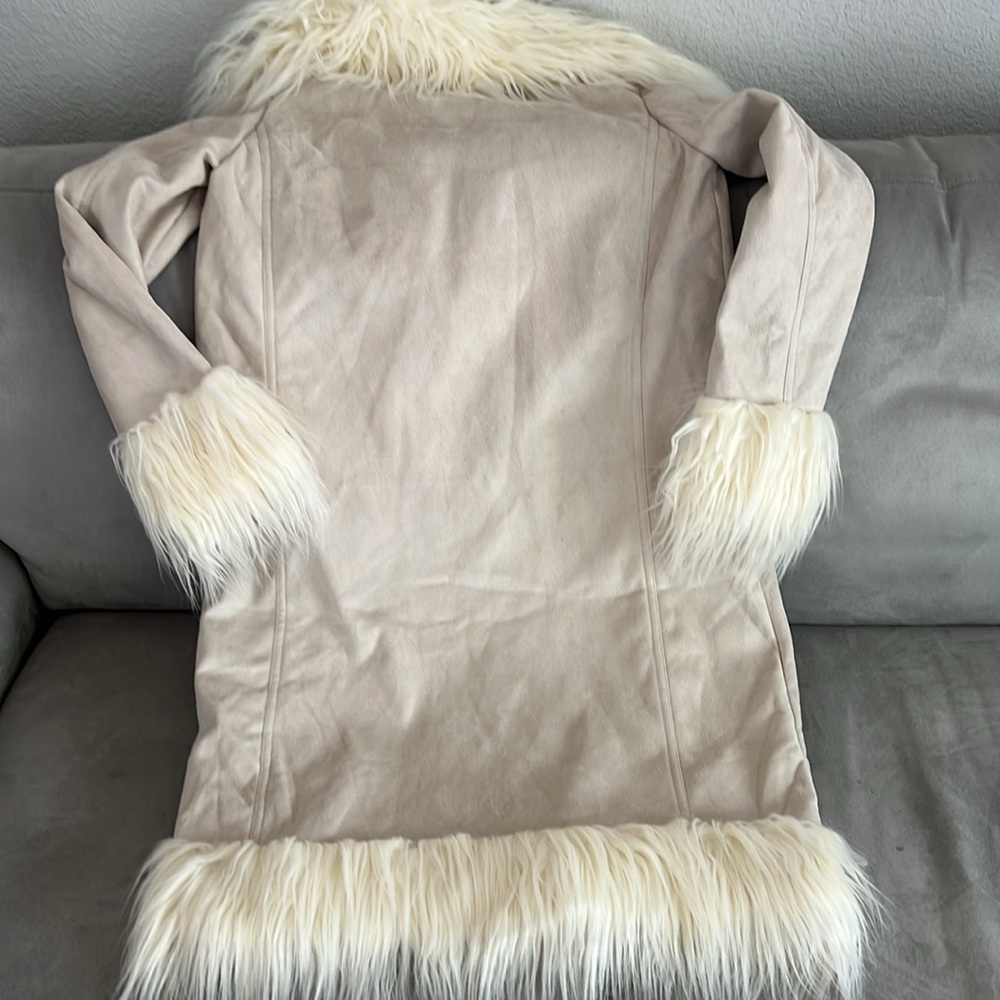 Cream Teddy Jacket Luxurious Faux Fur ladies Small - Picture 4 of 4